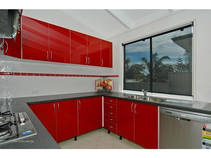 22 Bridgewater Drive, Kallaroo WA 6025