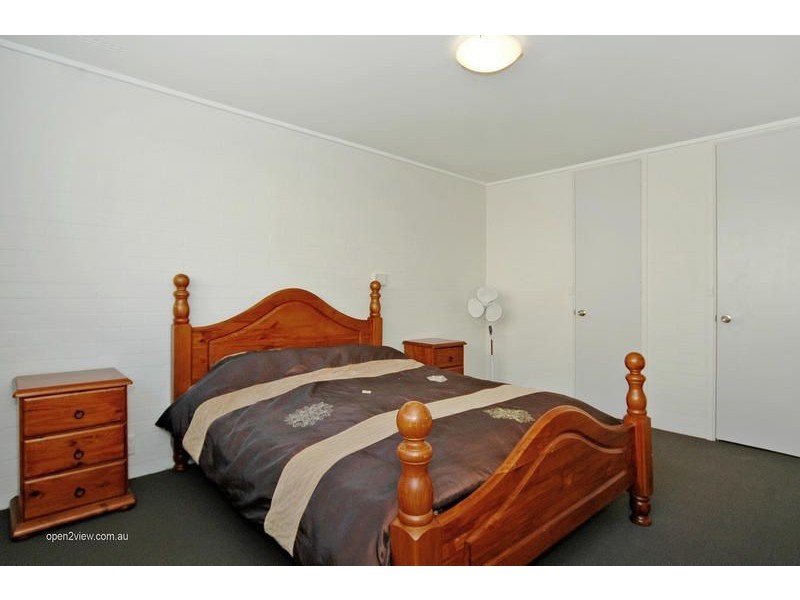 22 Bridgewater Drive, Kallaroo WA 6025