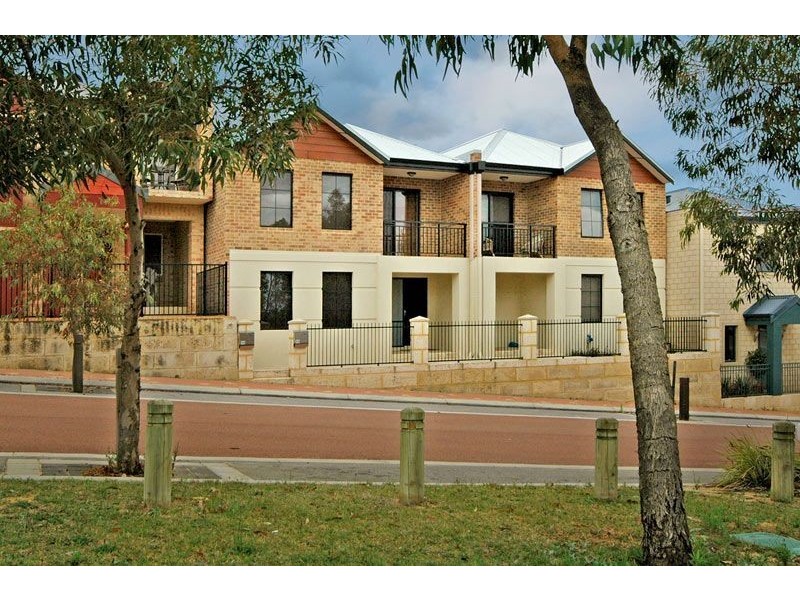 2/4 Wesley Rise, Joondalup WA 6027