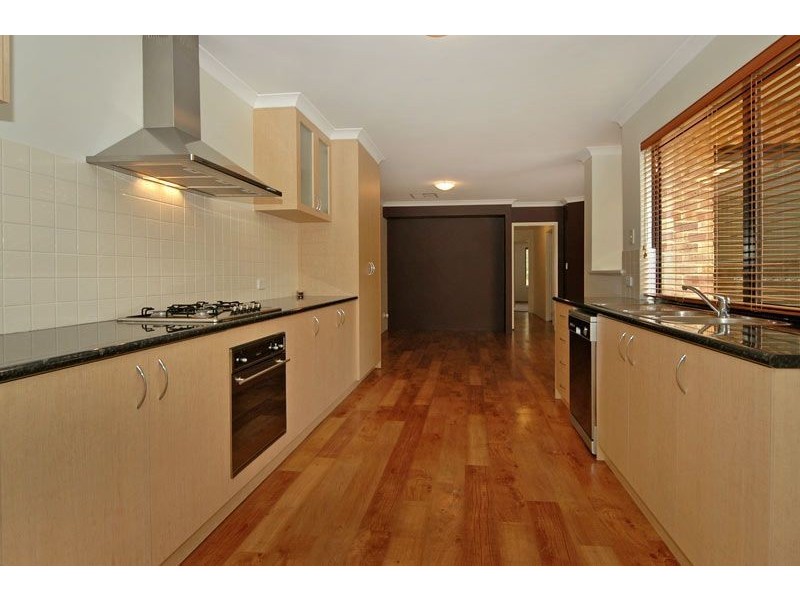 2/4 Wesley Rise, Joondalup WA 6027