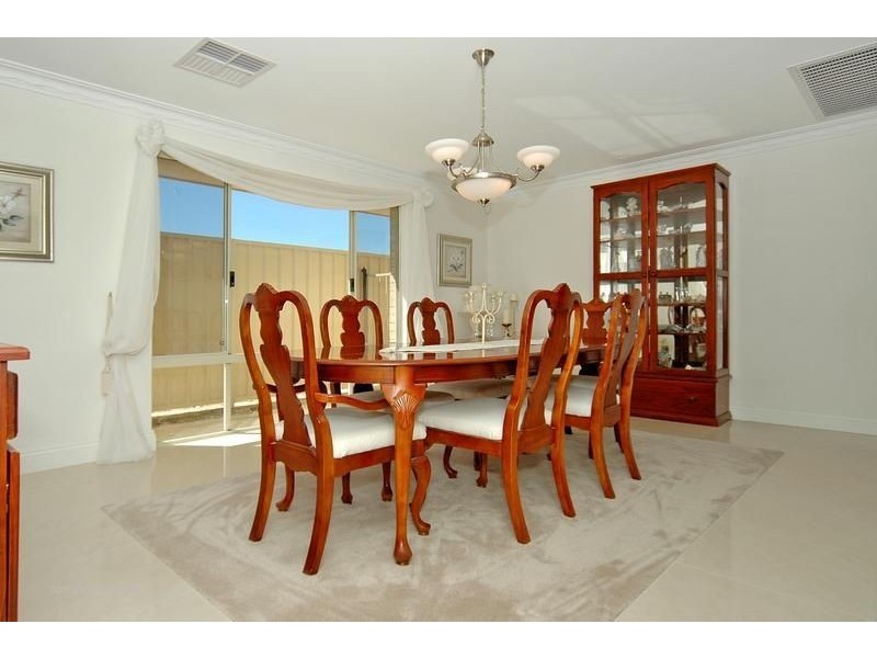 26 Derwent Meander, Joondalup WA 6027