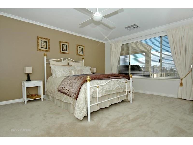 26 Derwent Meander, Joondalup WA 6027