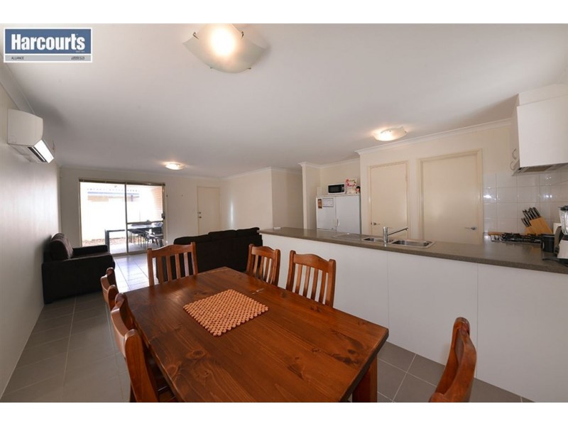 8 Garrett Way, Clarkson WA 6030