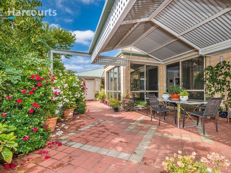 23 Renner Circle, Wanneroo WA 6065