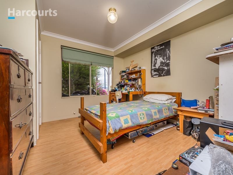 23 Renner Circle, Wanneroo WA 6065