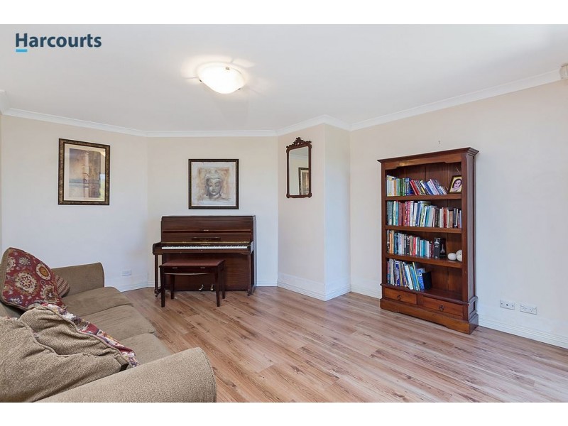 34 Worcester Loop, Butler WA 6036