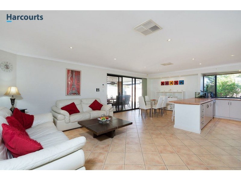 34 Worcester Loop, Butler WA 6036