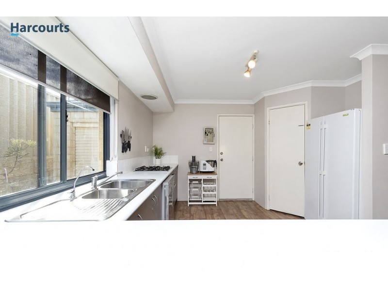 99 Ridgewood Boulevard, Ridgewood WA 6030