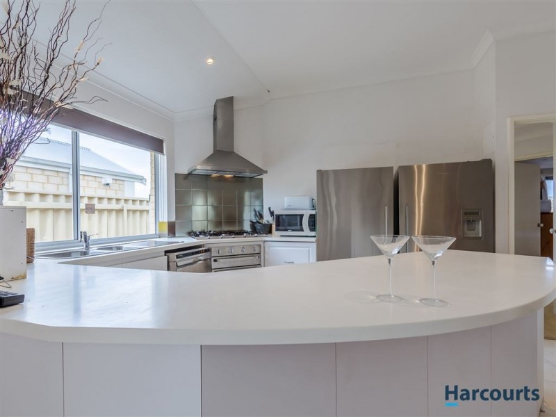 25 Haslingfield Way, Butler WA 6036