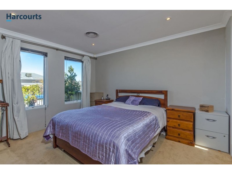 25 Haslingfield Way, Butler WA 6036