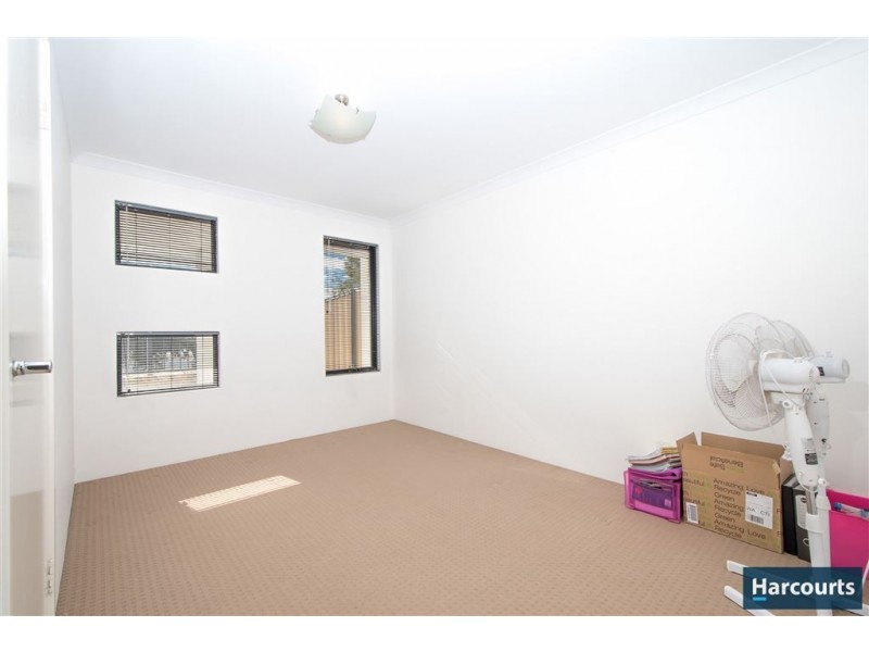 2 Miami Lane, Clarkson WA 6030