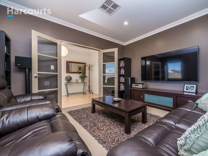 11 Neah Place, Butler WA 6036