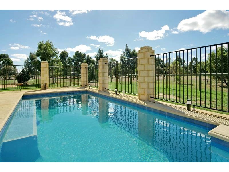 65 Jennie Place, Mandurah WA 6210