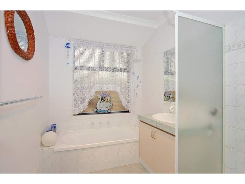 206 Peelwood Parade, Mandurah WA 6210