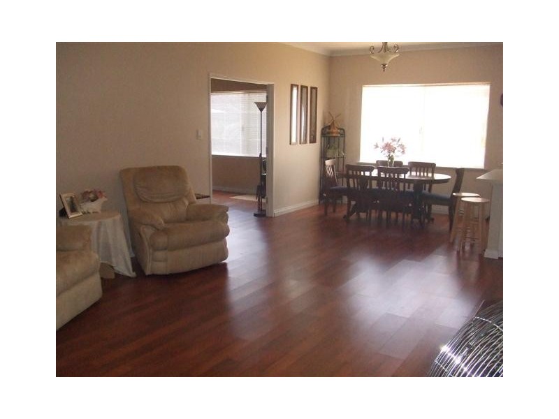 18 Sugar Bush Way, Mandurah WA 6210