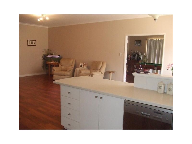 18 Sugar Bush Way, Mandurah WA 6210