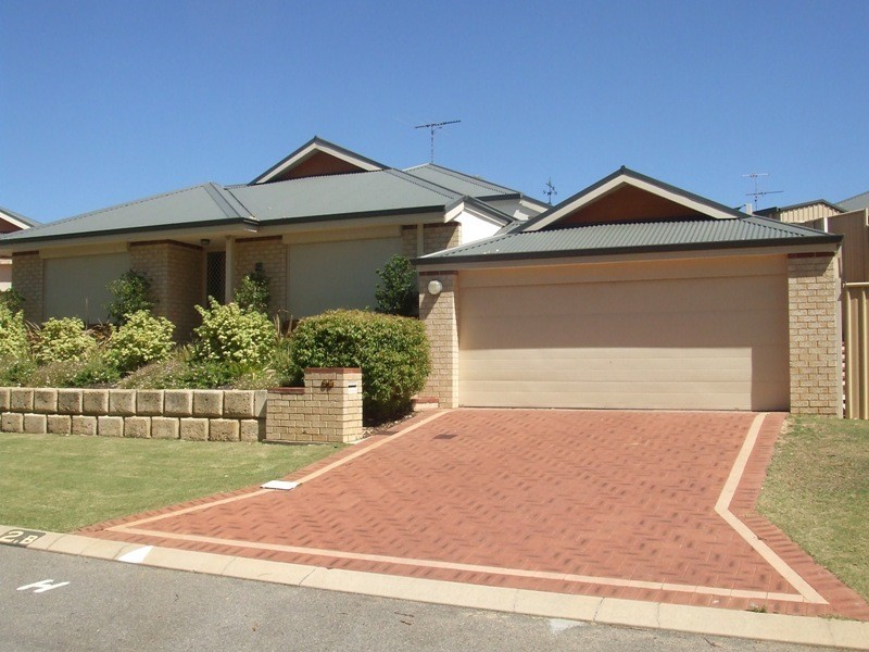 B/2 Bossut Court, San Remo WA 6210