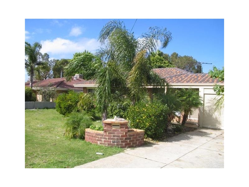 13 Revesby Place, Coodanup WA 6210
