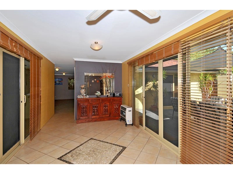 22 Westbourn Pass, Erskine WA 6210