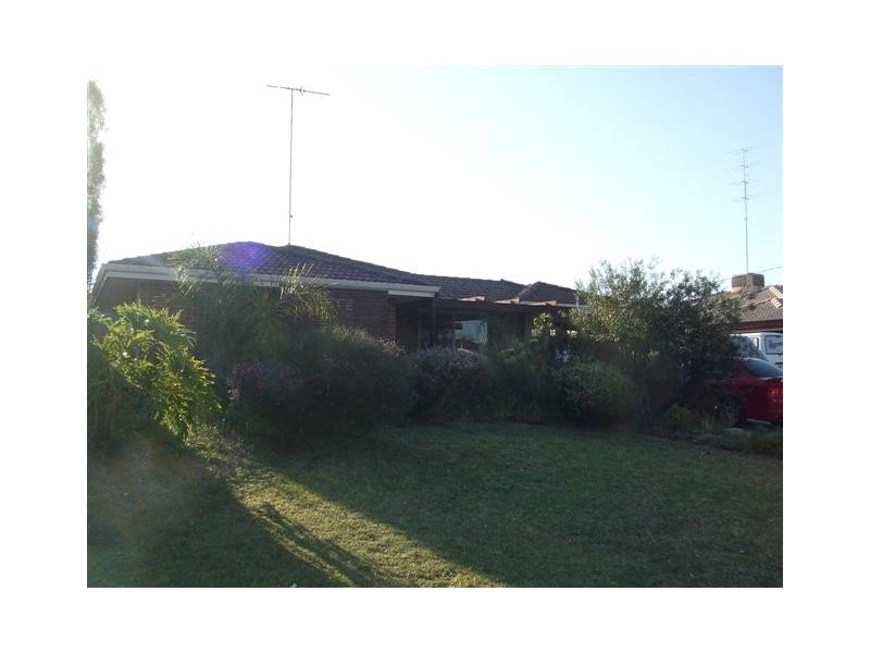 35 Casula Avenue, Coodanup WA 6210