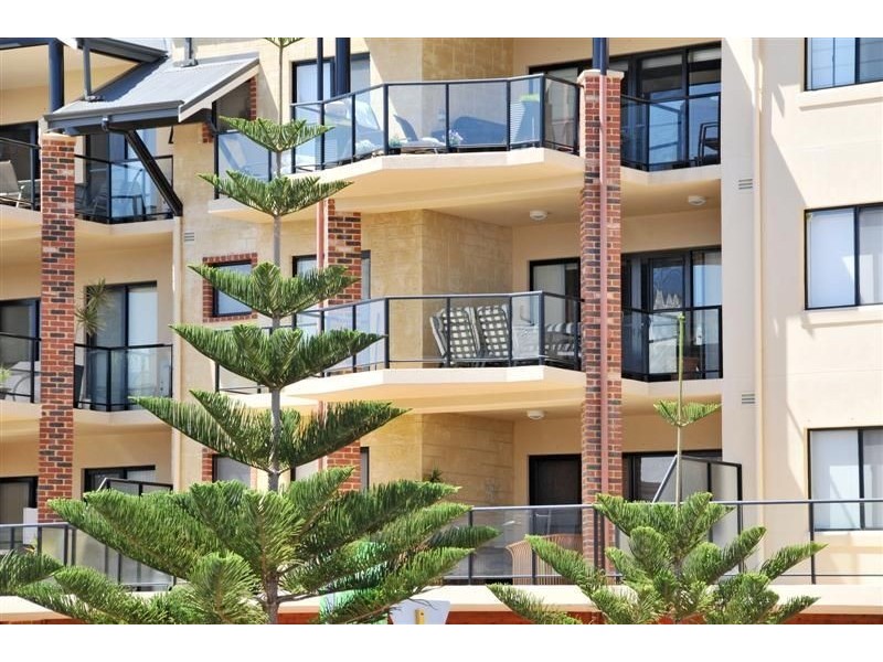 26/37 Dolphin Drive, Mandurah WA 6210