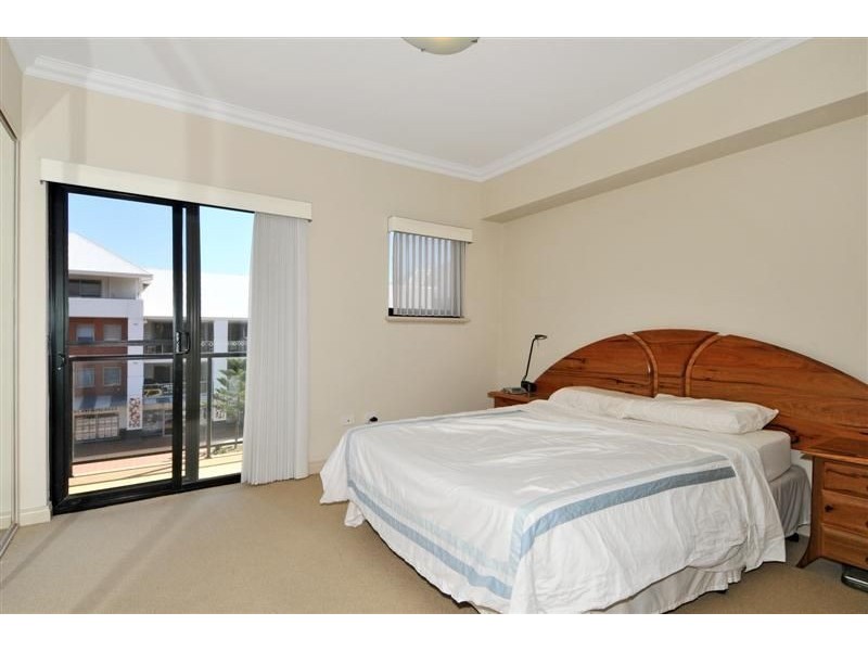 26/37 Dolphin Drive, Mandurah WA 6210