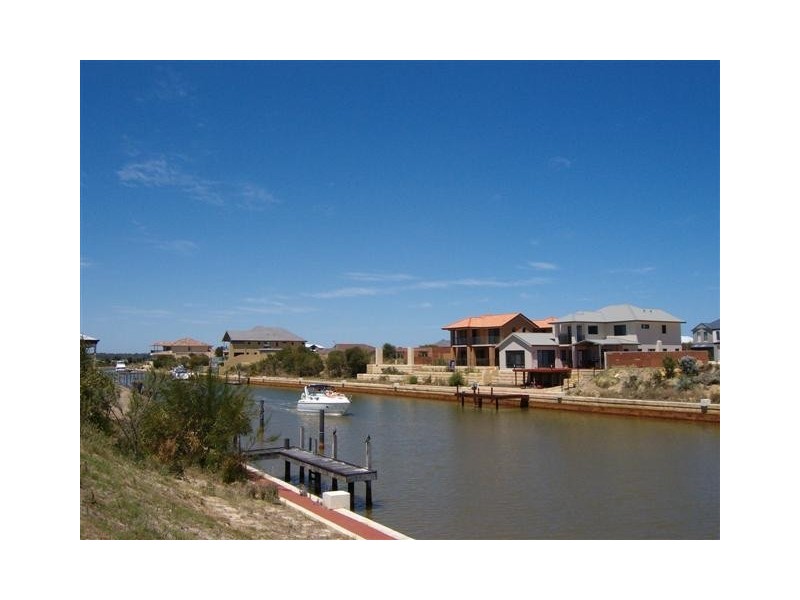 82 Cormorant Key, Wannanup WA 6210
