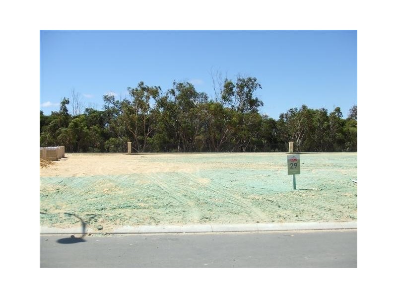 28 Placid Bend, South Yunderup WA 6208