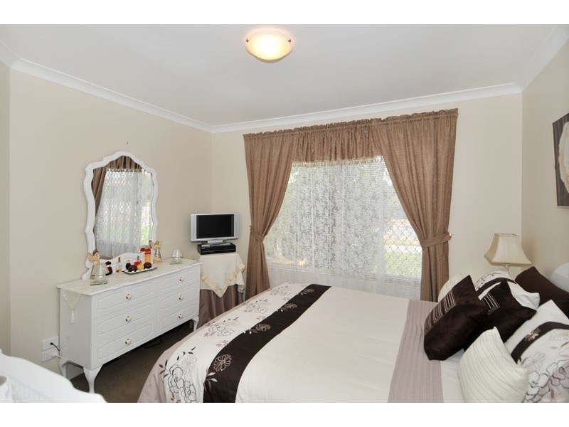 8 Investigator Drive, Waikiki WA 6169