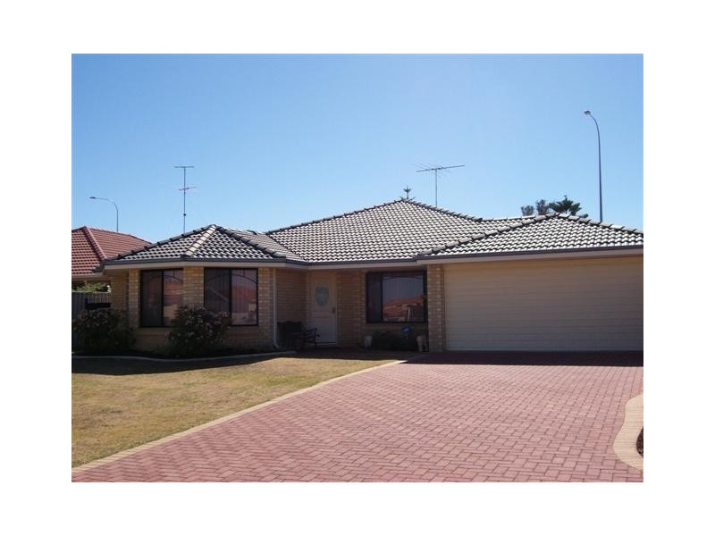 21 Rialto Place, Halls Head WA 6210