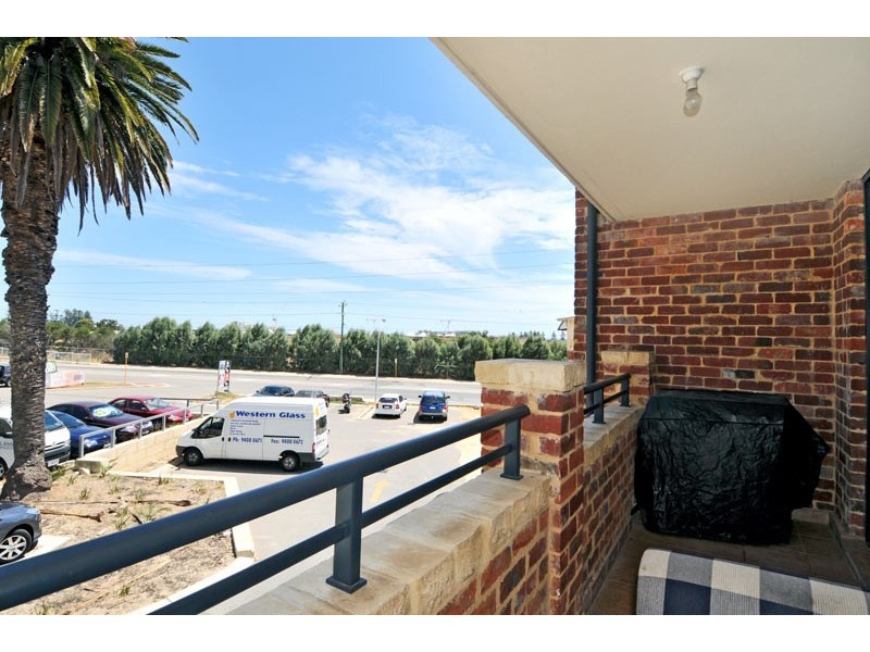 3/1a Rockingham Road, Hamilton Hill WA 6163