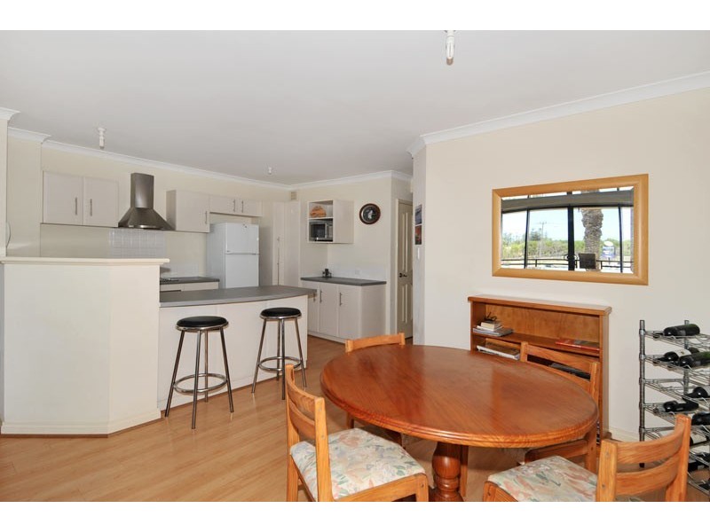 3/1a Rockingham Road, Hamilton Hill WA 6163