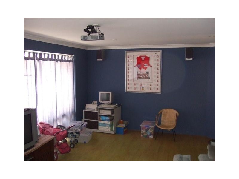 43 Cambridge Drive, Greenfields WA 6210