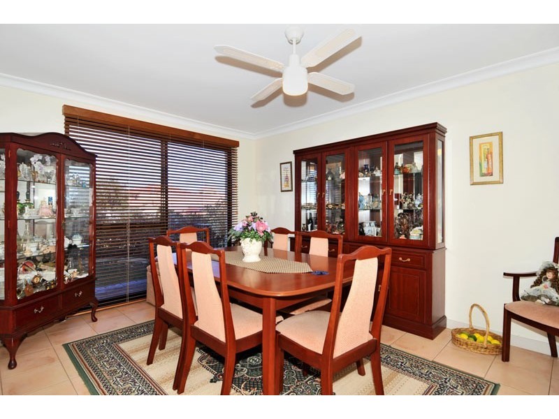 12 Westview Parade, Wannanup WA 6210