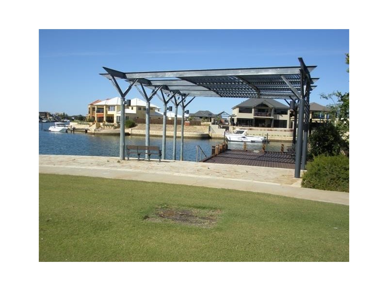 22 Heyerdahl Way, Dudley Park WA 6210