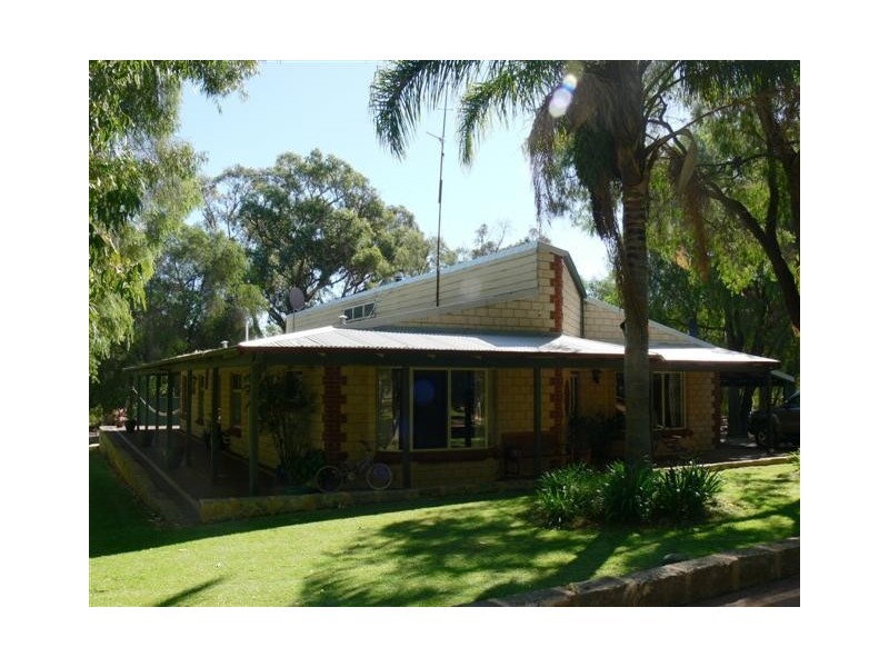 20 Teakwood Close, Lake Clifton WA 6215