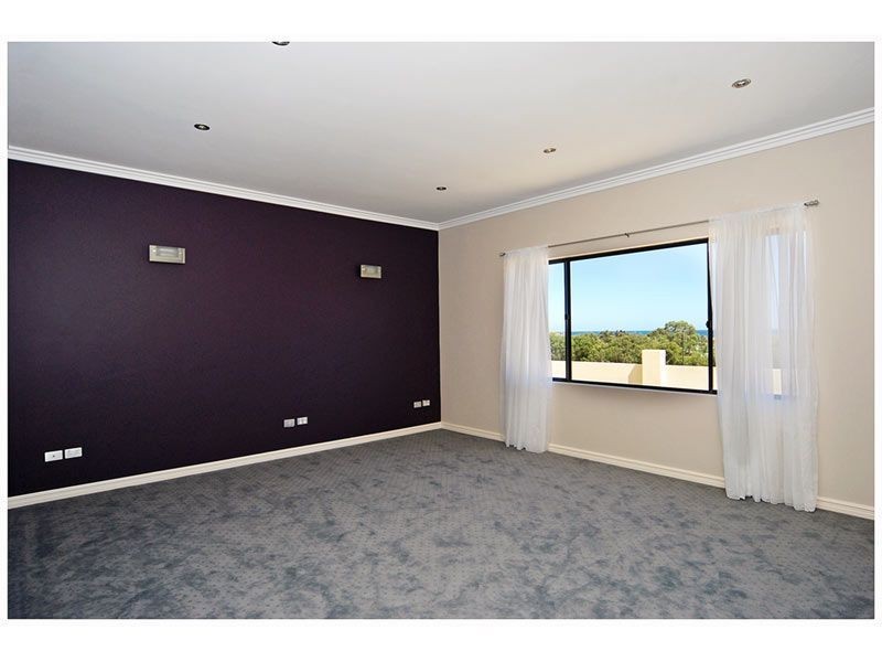 55 Endeavour Circle, Wannanup WA 6210