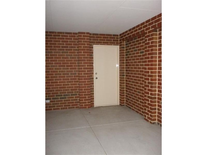 5 Bertha Loop, Dudley Park WA 6210