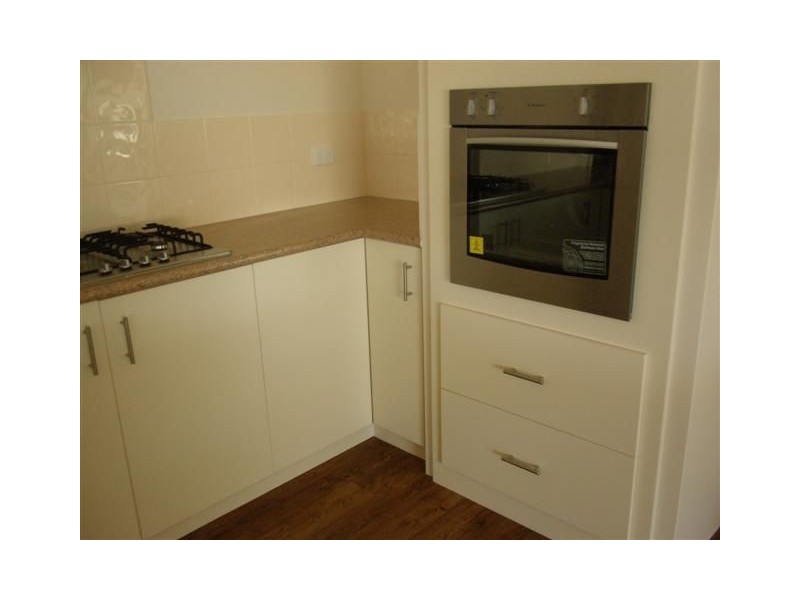 5 Bertha Loop, Dudley Park WA 6210