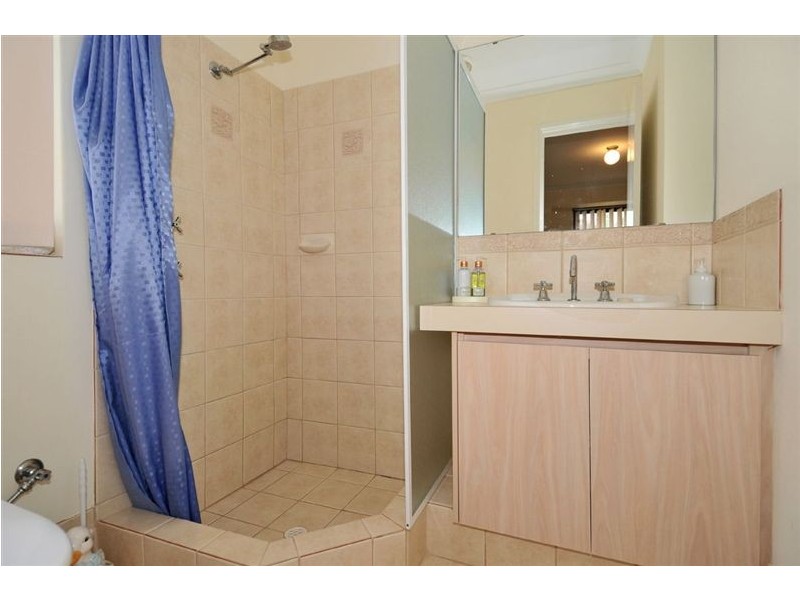 2/9 Division road, Mandurah WA 6210