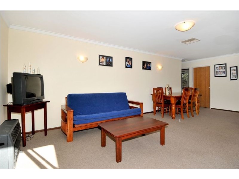 14 Sandalwood Parade, Halls Head WA 6210