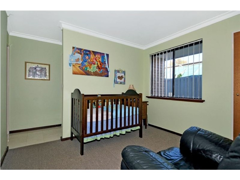 14 Sandalwood Parade, Halls Head WA 6210