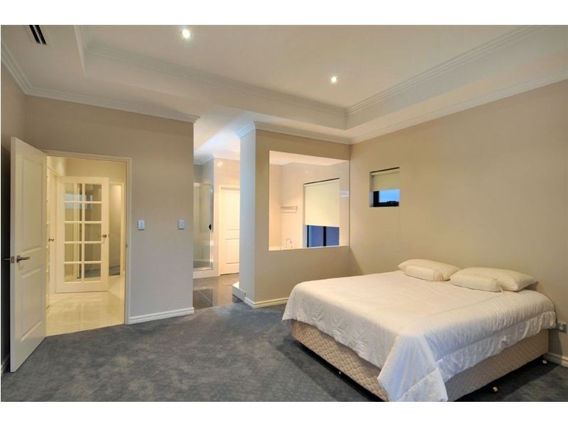 55 Endeavour Parade, Wannanup WA 6210