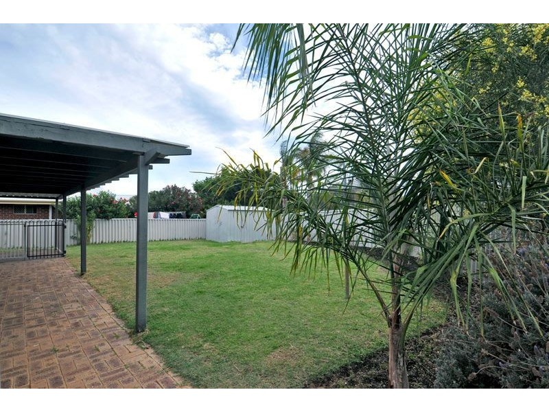 10 Fletcher Way, Mandurah WA 6210