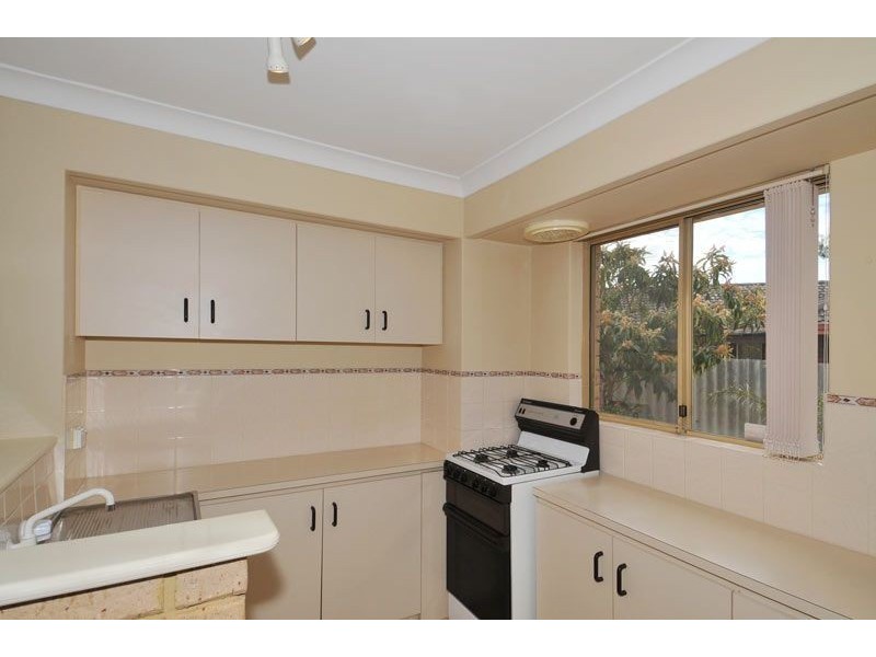10 Fletcher Way, Mandurah WA 6210