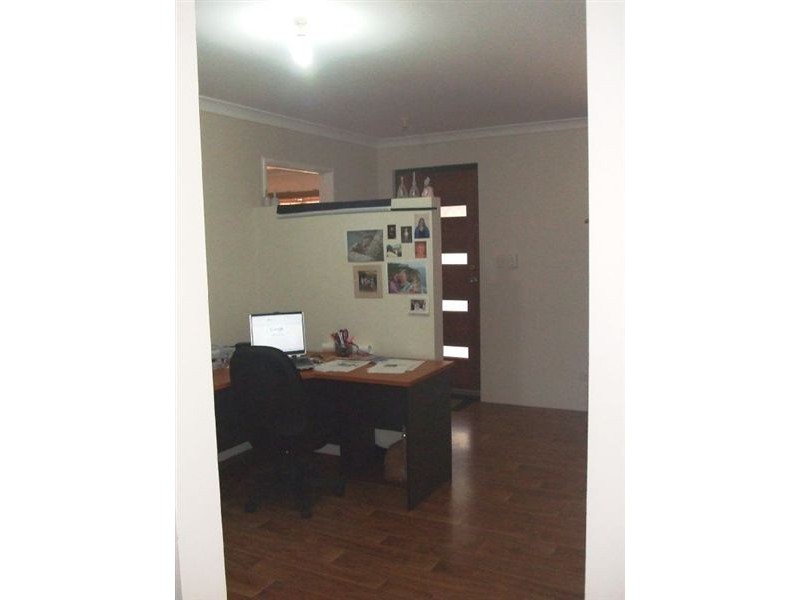 4 Moulton Street, Coodanup WA 6210