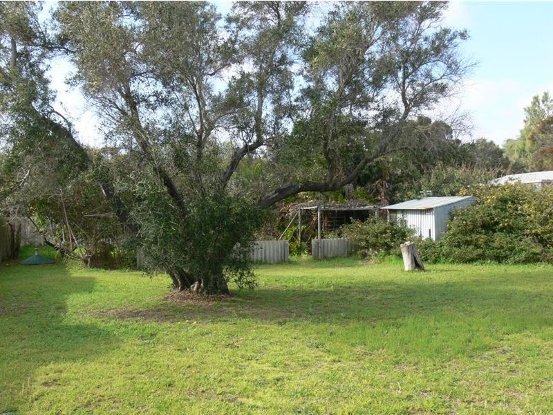 37 Leander Street, Falcon WA 6210