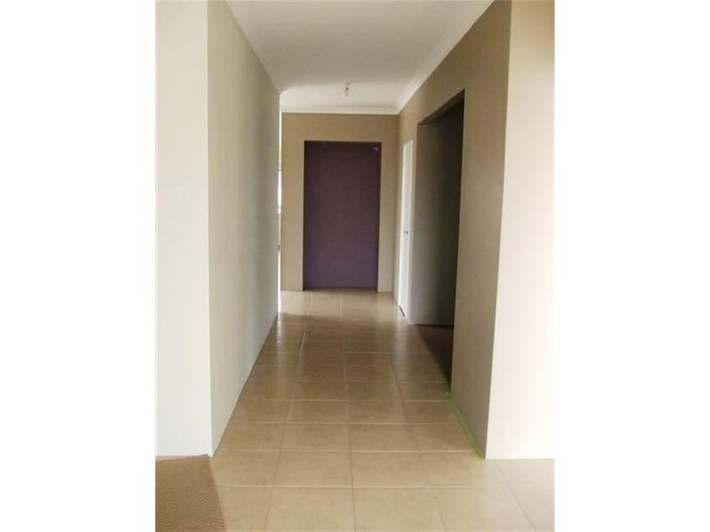 4 Bamburgh Turn, Meadow Springs WA 6210