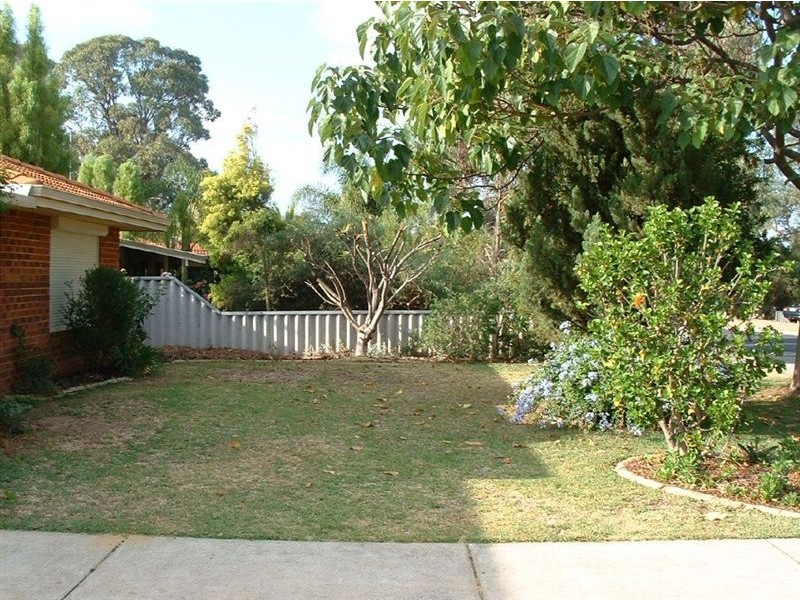 36 Kookaburra Drive, Greenfields WA 6210