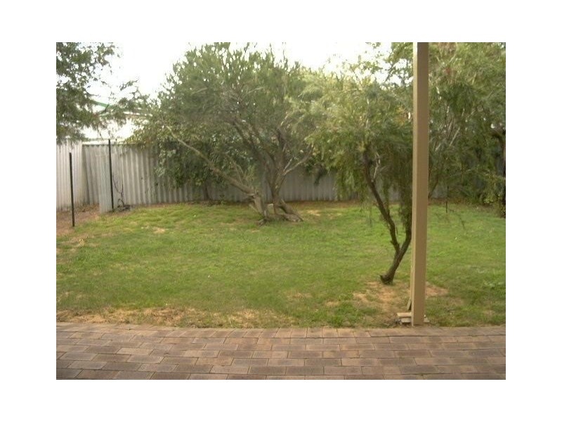 104 leslie Street, Mandurah WA 6210